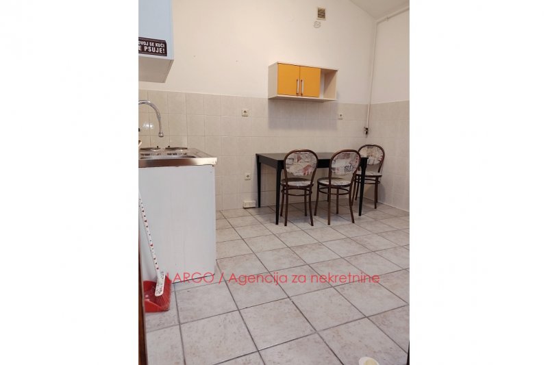 --%--place-alt-for-e_0000006-here--%--