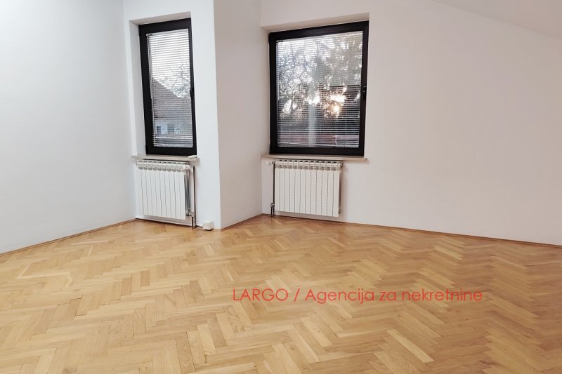 --%--place-alt-for-e_0000006-here--%--