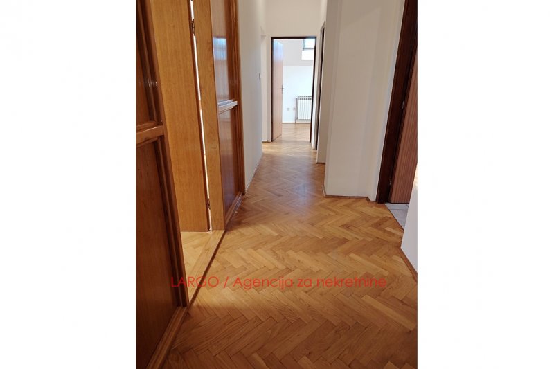 --%--place-alt-for-e_0000006-here--%--