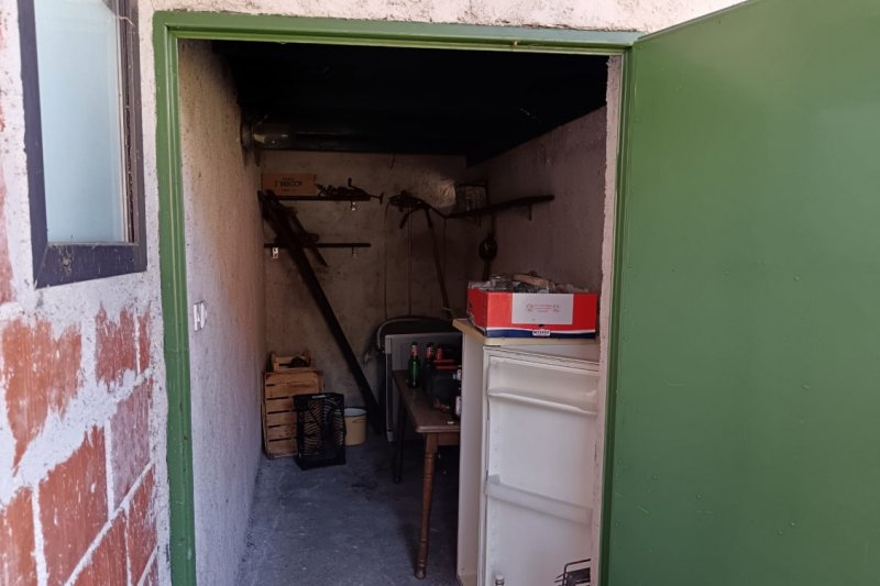 --%--place-alt-for-e_0000006-here--%--